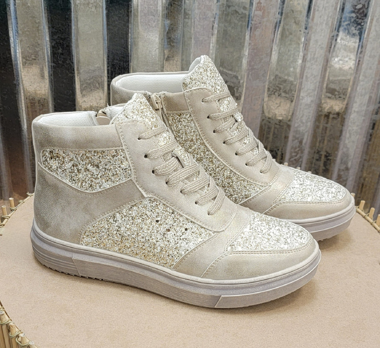 Corkys Notorious Sneaker