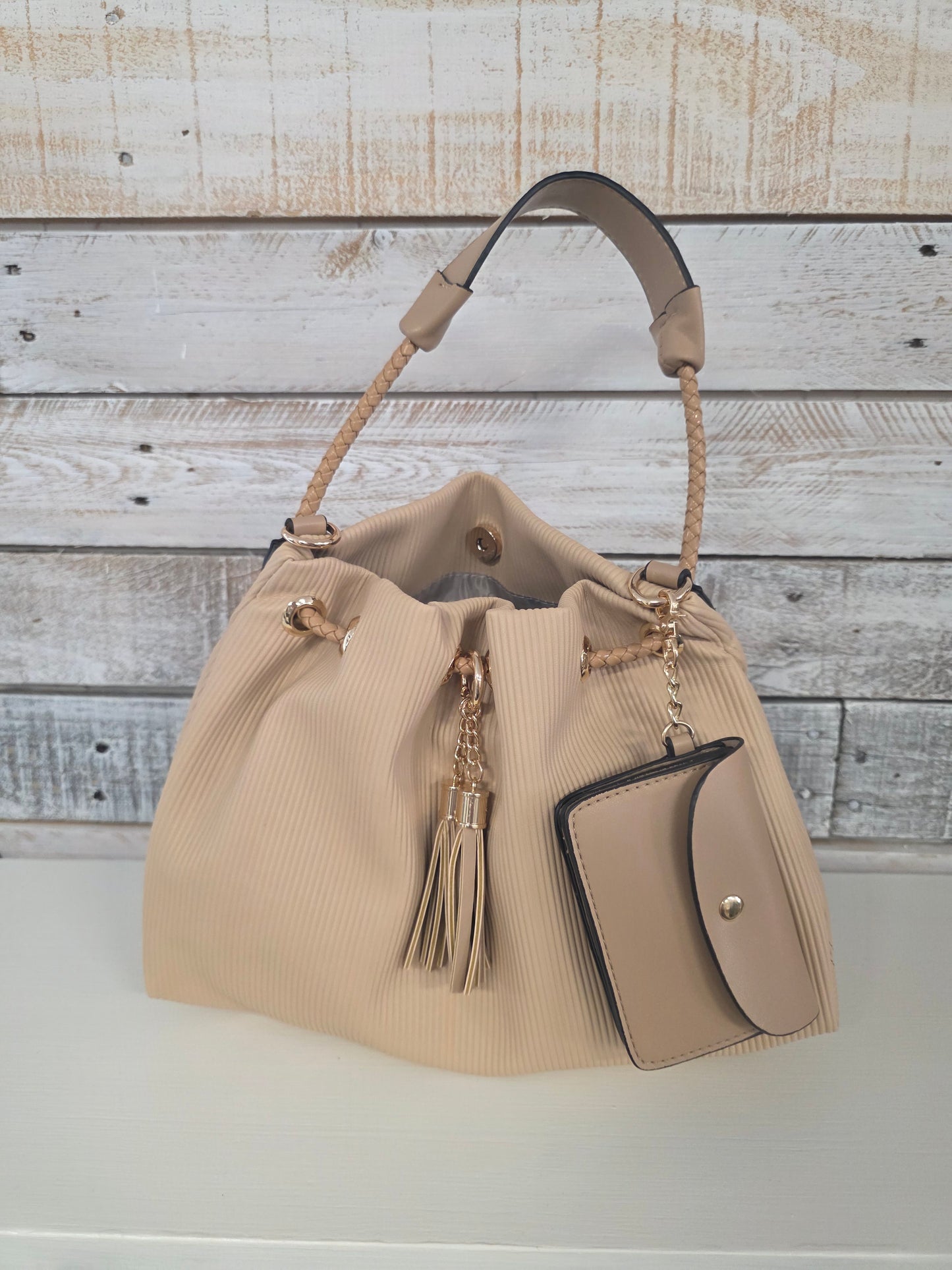 Aaliyah Bucket Bag by Jen&Co