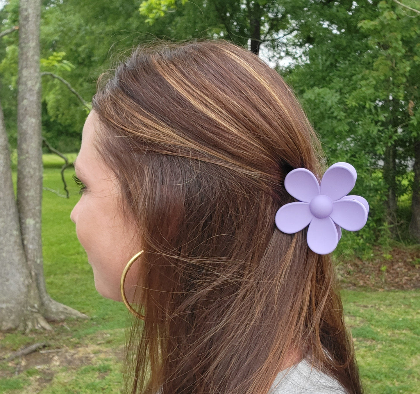 Retro Flower Clip