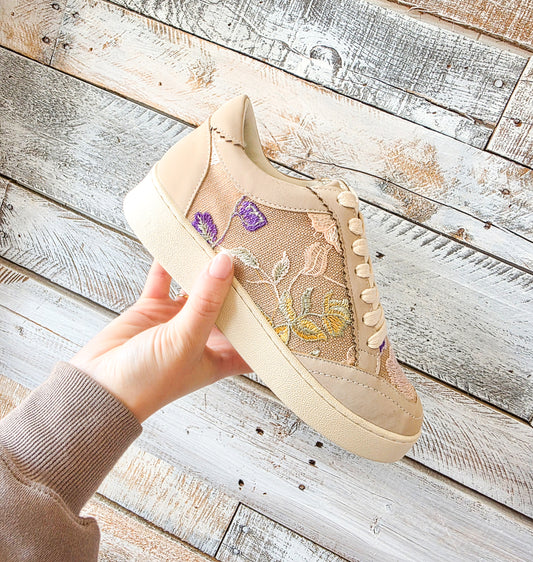 Tammi Sneaker